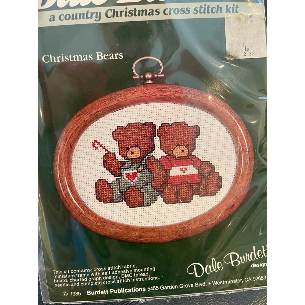 CHRISTMAS BEARS Cross Stitch Kit NOS Dale Burdett SEWING KIT Vintage 1985
